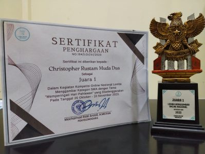 Juara 1 Lomba Menggambar Pahlawan - Christo